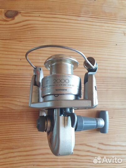 Катушки рыболовные Daiwa Shimano 2000 2500 3500 40