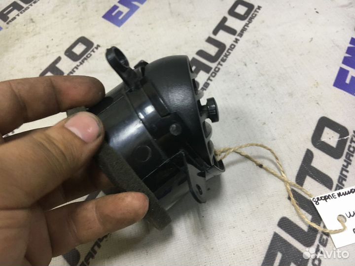 Дефлектор воздушный правый Шевроле Авео T200