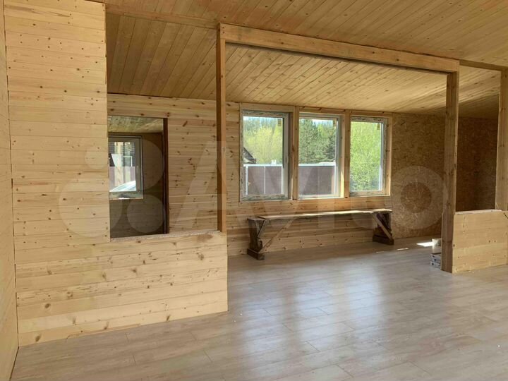 Дом 113 м² на участке 10 сот.