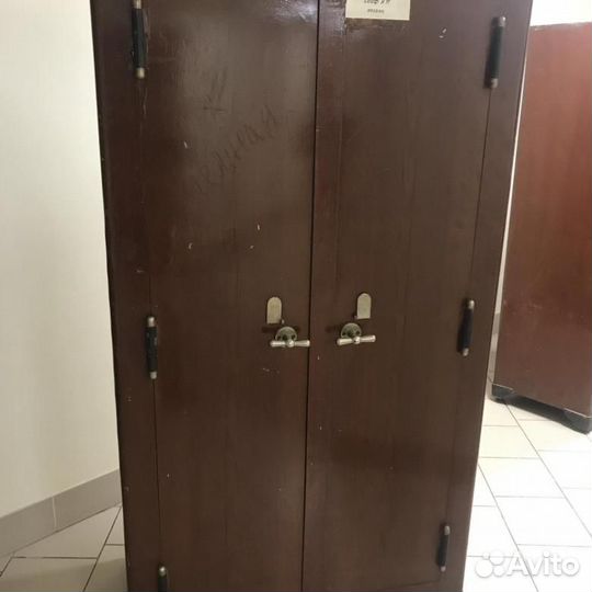 Оружейный сейф (Металлический шкаф)
