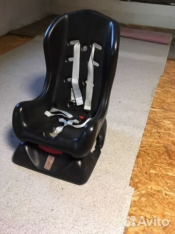 Автокресло с 9-18кг