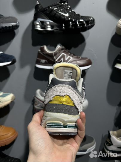 Кроссовки New Balance 2002r grey