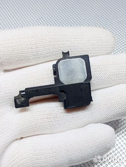 iPhone 5. Полифонический динамик. Оригинал