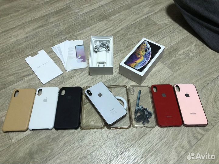 iPhone Xs, 64 ГБ