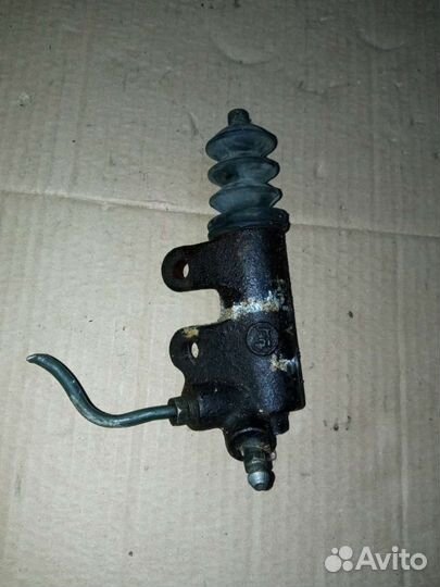 Toyota Avensis рабочий цилиндр сцепления