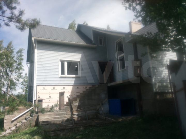 Коттедж 233 м² на участке 7,65 га