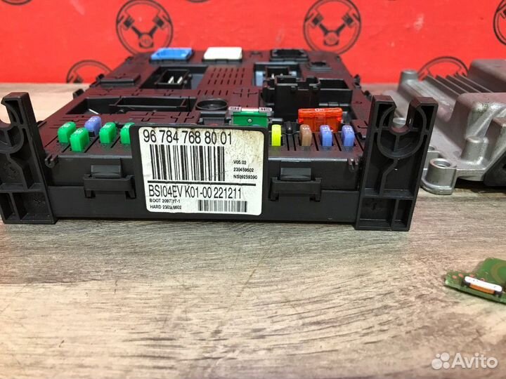 Комплект блоков BSI Peugeot Rcz 5FN 2012