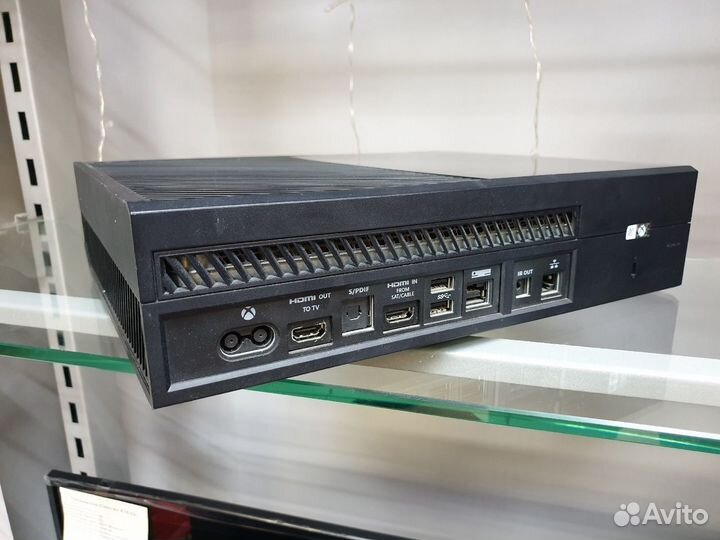 Игровая консоль Microsoft Xbox ONE