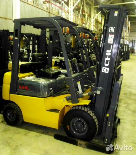 Вилочный погрузчик CHL CPCD15, 2023