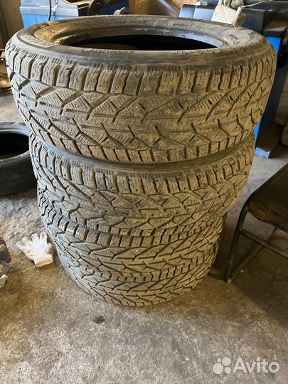 Tigar SUV Ice 215/65 R17 103T