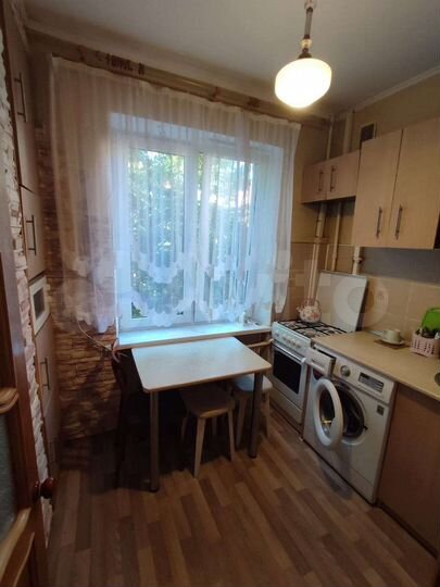 2-к. квартира, 53 м², 3/4 эт.