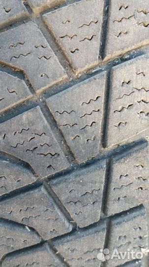 Bridgestone Blizzak DM-V3 225/70 R17