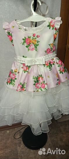 Платье для девочки 104 110 праздничное
