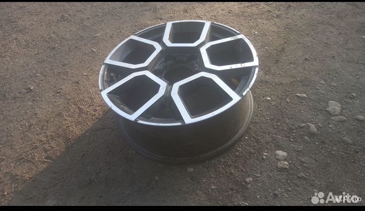 R16 Pirelli Scorpion Verde All Season 215/65, PCD 5x114.3 DIA 16