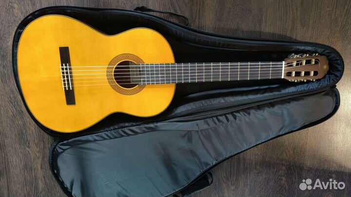 Классическая гитара yamaha CG122MS