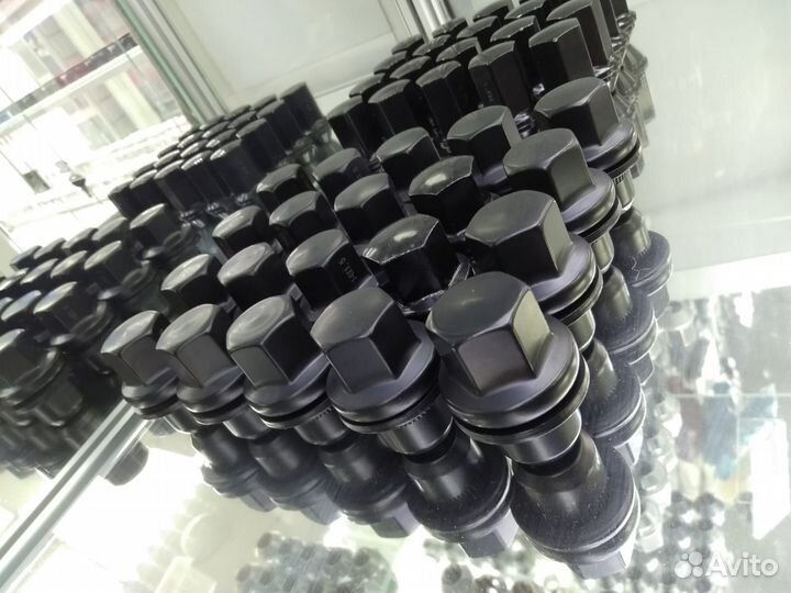 Гайка колесная Range Rover RRD500510