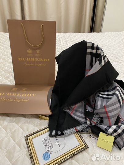 Палантин burberry