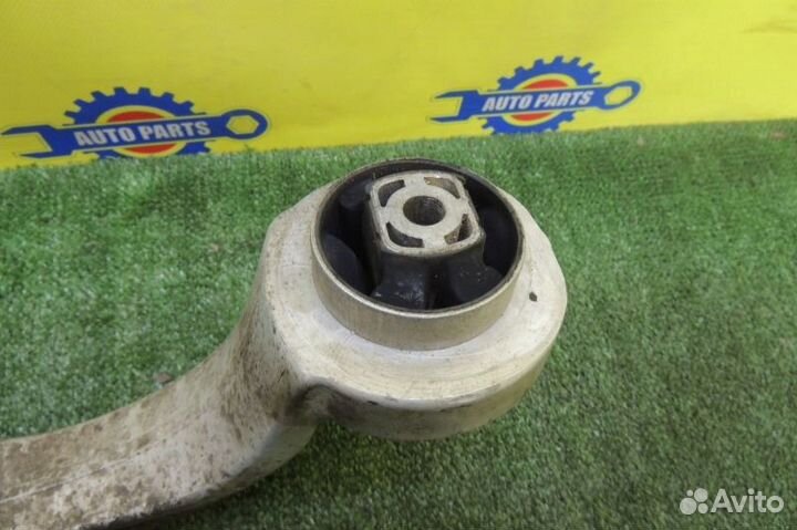 Рычаг передний правый Audi A4 8K2