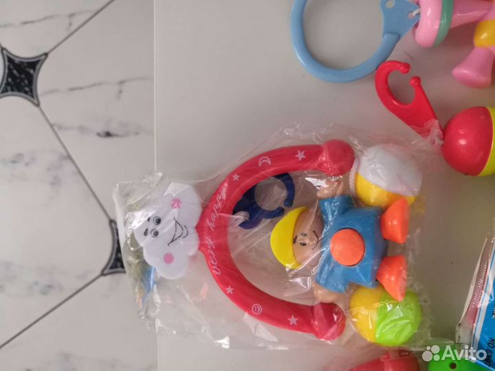 Растяжки, погремушка, подвес новое