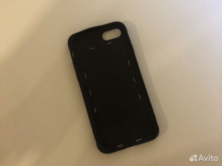 Чехол на айфон 8