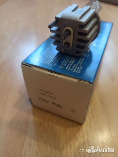 General Electric showbiz 750HPL/750W/230V