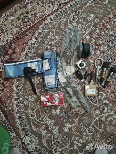 Много Запчасти на bmw е 53