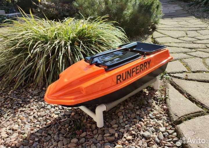 Прикормочный карповый кораблик Ранферри Atom