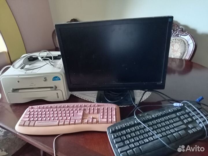 Монитор, принтер, клавиатура