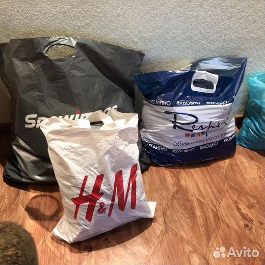 Вещи и обувь бу и новые на мальчишек