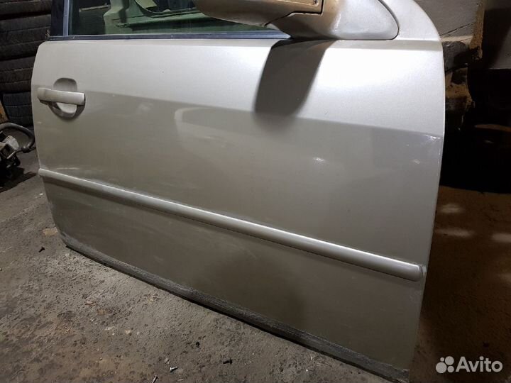 Дверь передняя правая Ford Mondeo 3