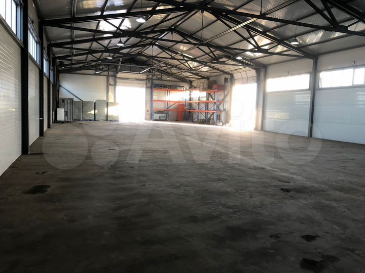 Склад, 756 м²