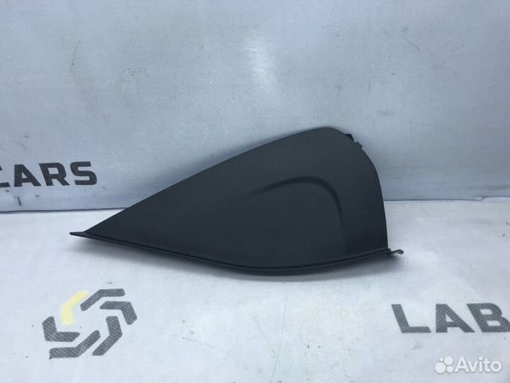 Накладка на торпедо правая Bmw 5 G30