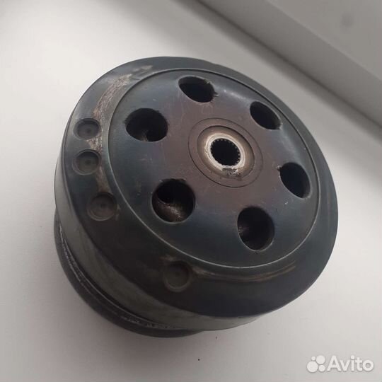 Задний вариатор,колокол