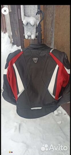 Мото куртка кожаная