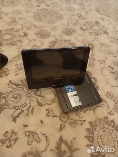 Портативный DVD проигрыватель Sony