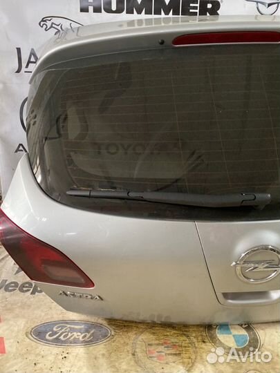 Дверь багажника со стеклом Opel Astra J A16XER