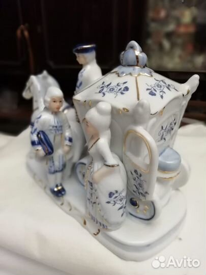 Фарфоровые статуэтки производства Шри-Ланка