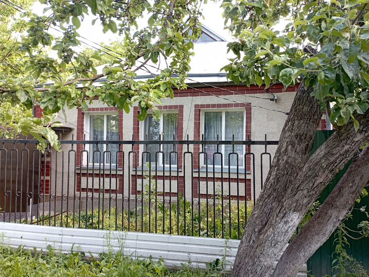 Дом 76,5 м² на участке 4 сот.