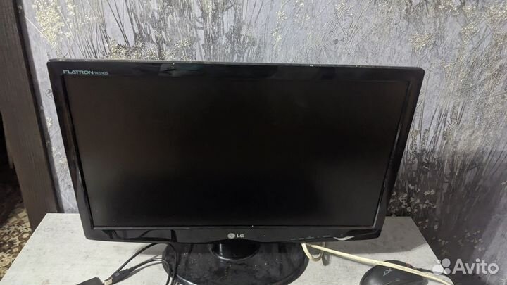 Компьютер с монитором