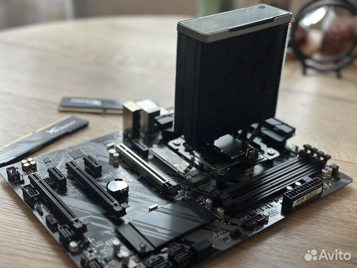 Связка intel core i5 9600k + Gigabyte z390 + 16 Gb