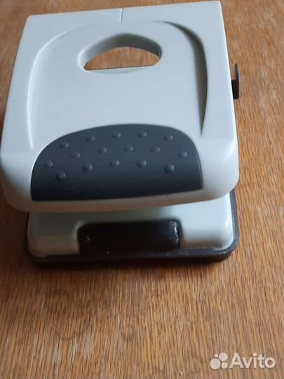 Дырокол erich krause