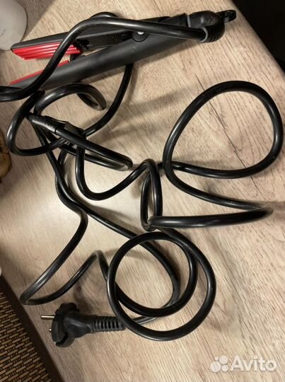 Профессиональный утюжок для прикорневого объема