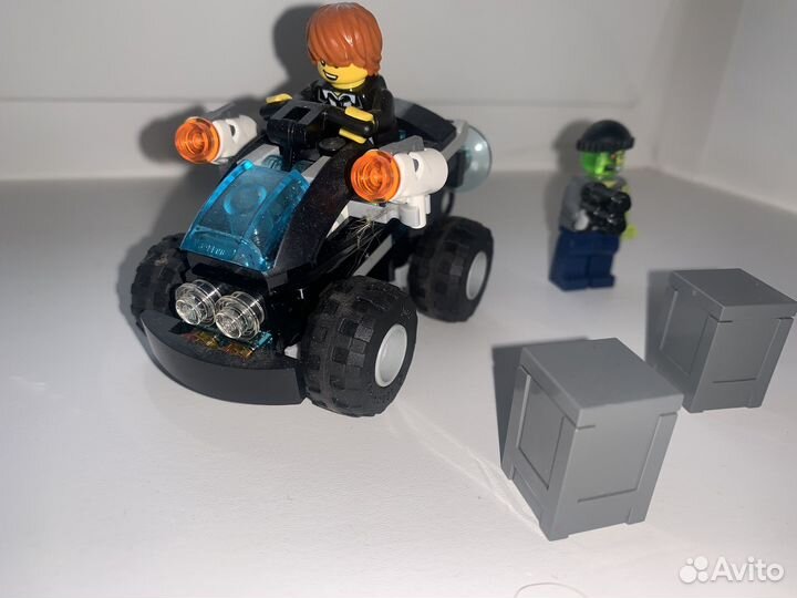 Lego Ultra Agents Прибрежный рейд 70160