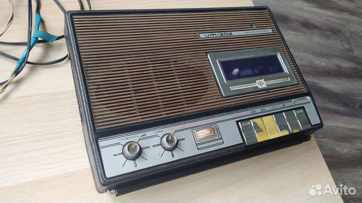 Кассетный магнитофон Иж-302, муз. центр Вега 115