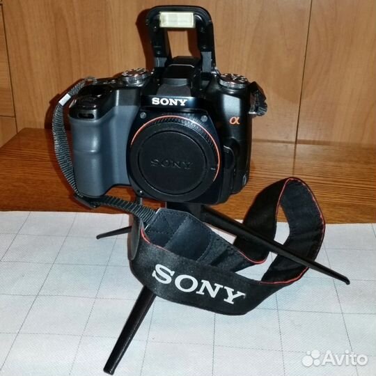 Sony Alpha 100 и объективы