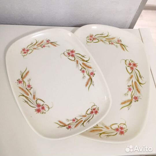Тарелки для блюд
