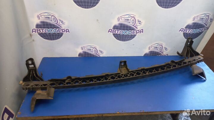 Кронштейн бампера передний Volkswagen Golf 7