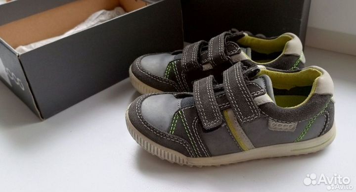 Кроссовки ecco 28