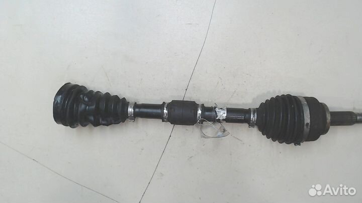 Полуось левая передняя Toyota Camry XV70, 2019