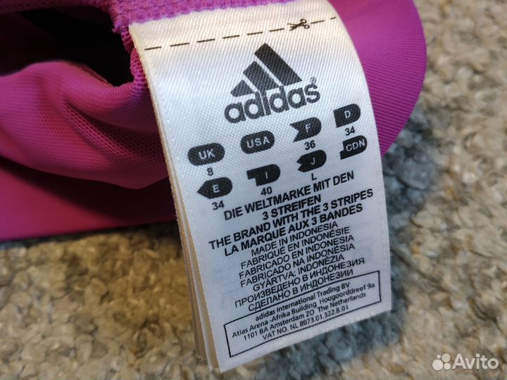 Топ Adidas оригинал для тренировок и бега